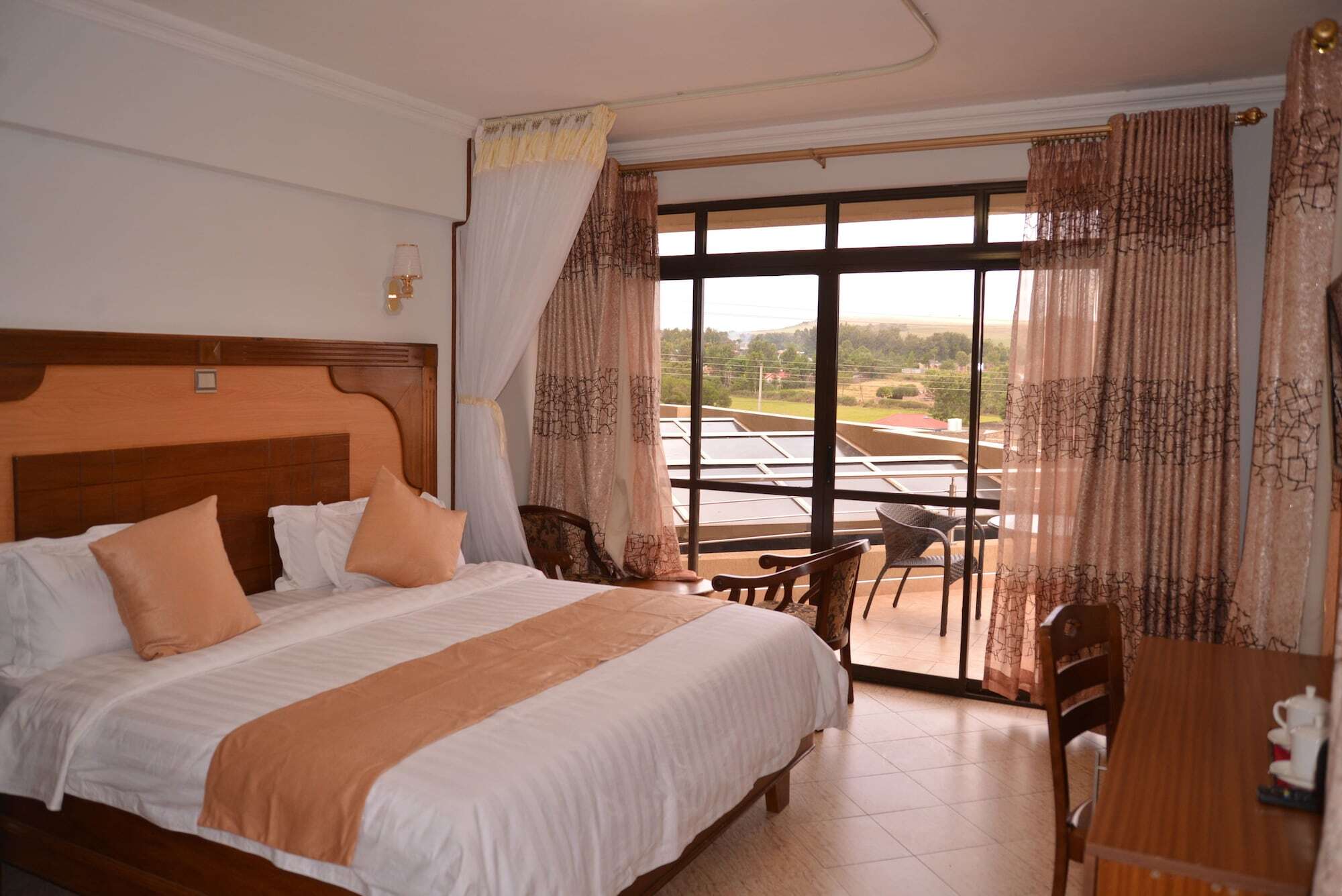 נקורו Grand Winston Hotel מראה חיצוני תמונה